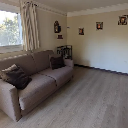 T1 De 30 M2 En Rez De Διαμέρισμα