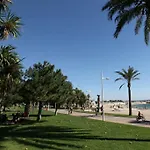 T1 De 30 M2 En Rez De Toulon